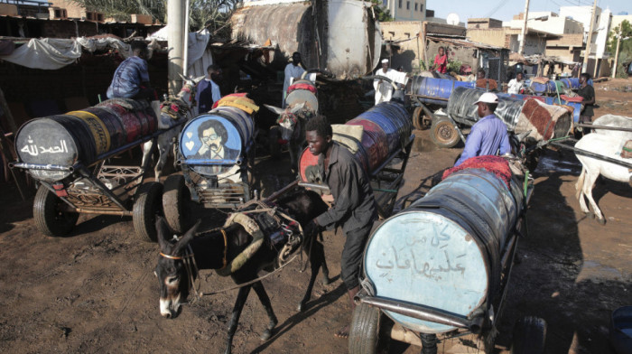 Najmanje 1.000 ljudi poginulo u klizištu u zapadnom Sudanu