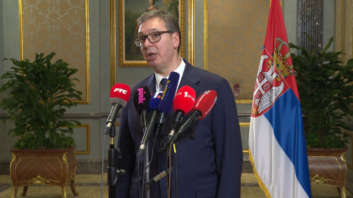 Vučić: Za desetak dana izlazimo sa važnim ekonomskim programom za građane