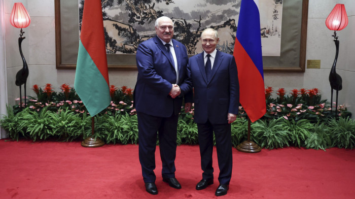 Putin i Lukašenko razgovarali telefonom o regionalnoj bezbednosti