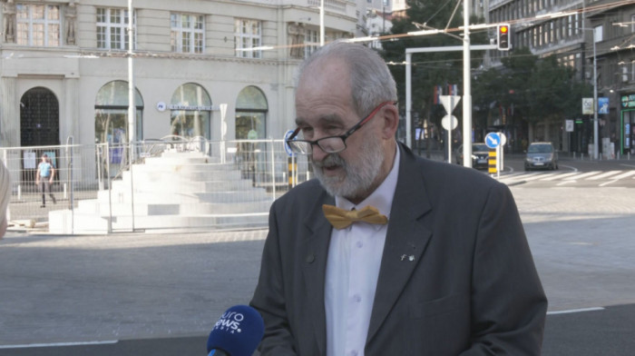 Rekonstruisan Trg Republike, profesor Vujanić: Kružni tok najbolje rešenje za vozače