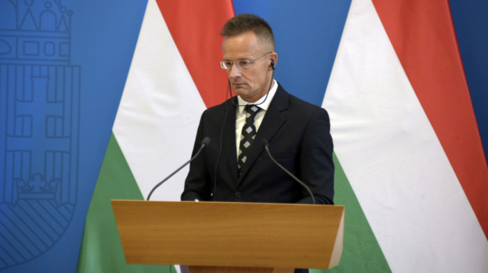Sijarto: Mađari jasno rekli da ne žele da imaju bilo šta sa ilegalnim migracijama