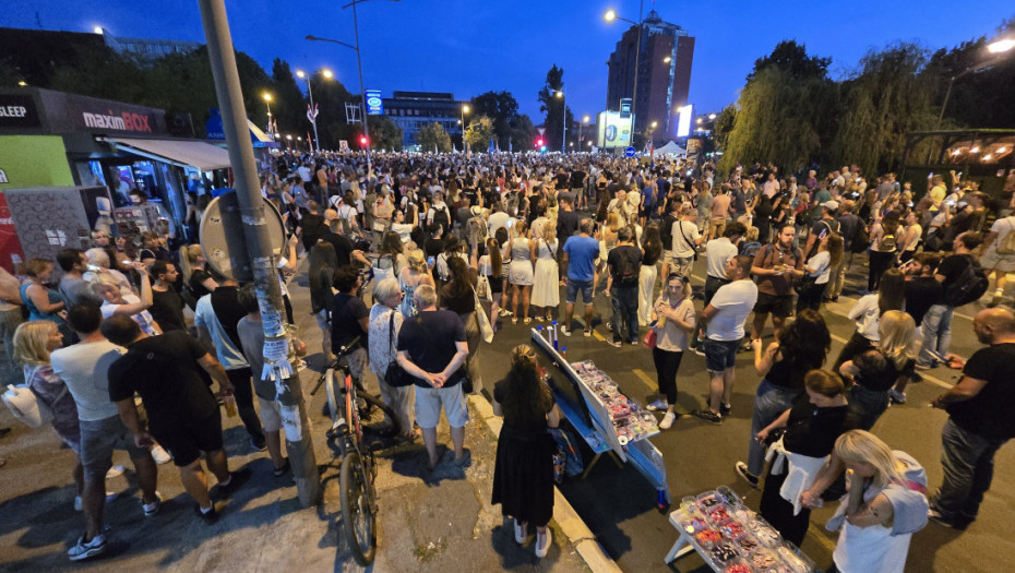 MUP: Učesnici neprijavljenog skupa u Novom Sadu imaju nameru da napadnu policiju