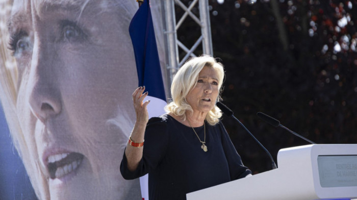 Marin Le Pen pozvala na raspuštanje parlamenta: Vreme je da desnica preuzme vlast i spreči “masakr nad Francuzima