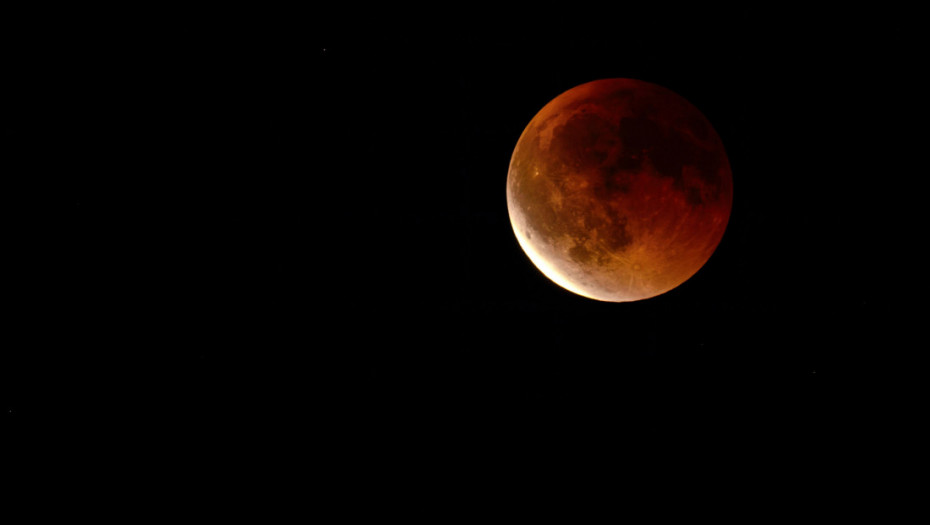 Nova studija: Zemljina atmosfera "curi" na Mesec