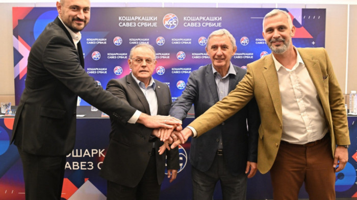 Oglasio se KSS: Netačne informacije, stojimo iza selektora Pešića