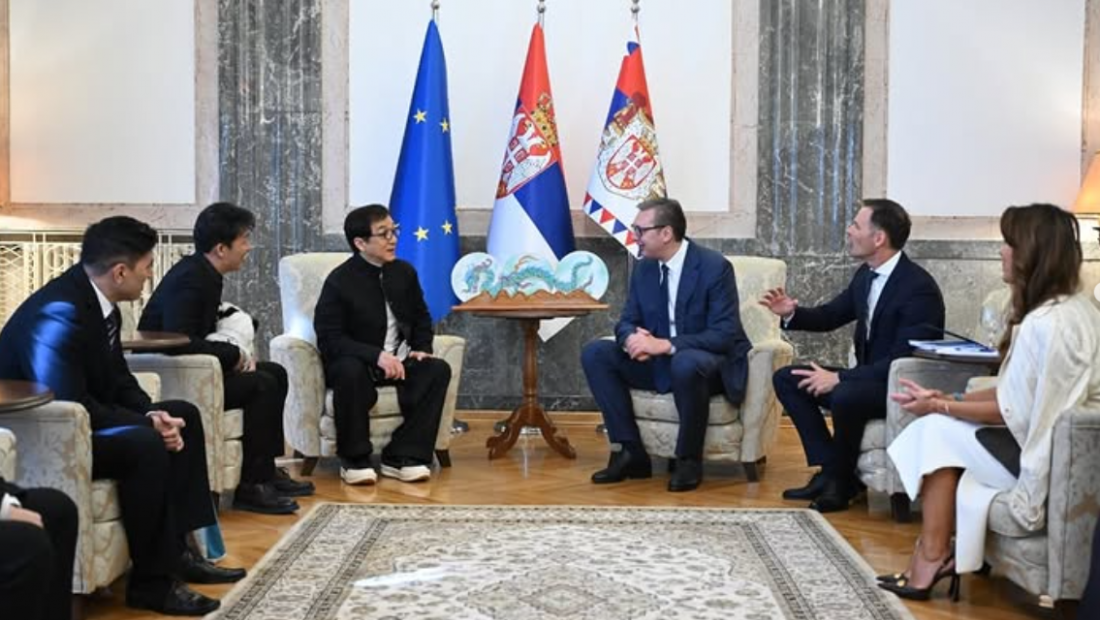 Vučić ugostio Džekija Čena: Velika je čast što će ova filmska zvezda predstavljati EXPO 2027