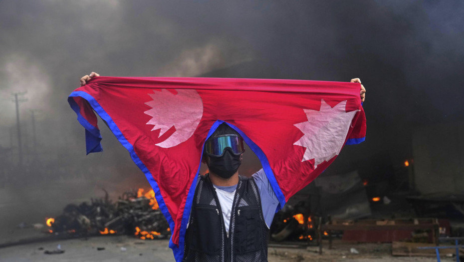 Šta se dešava u Nepalu? Protesti Generacije Z odneli 21 život, ukinuta zabrana društvenih mreža