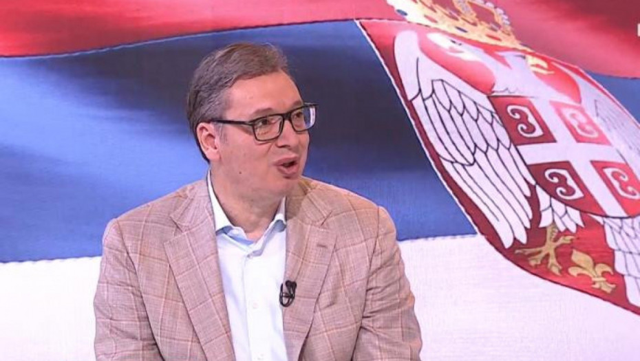 Vučić najavio vojnu paradu sa 10.000 vojnika: Ulažemo u vojsku kako bi odvratili potencijalne napade