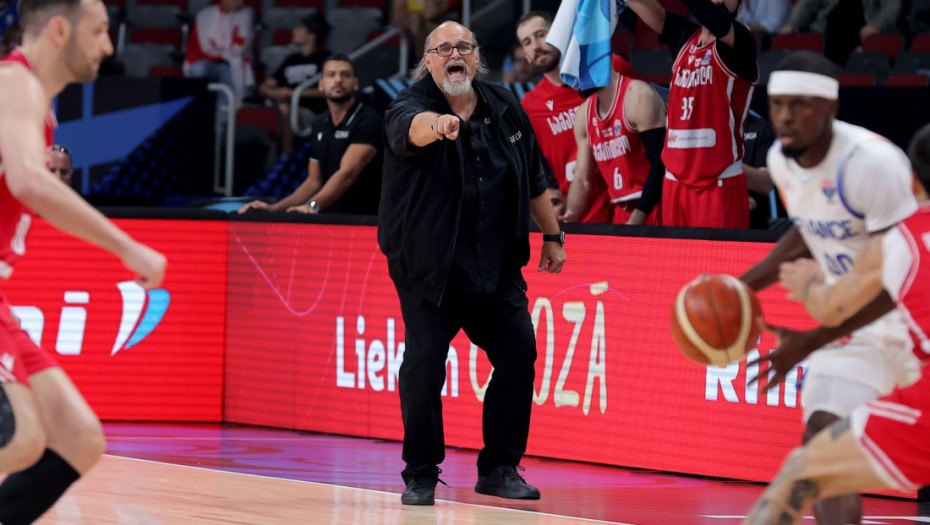 Još malo, pa nestalo mesta u Top 4: Srbima omiljeni, Džikić i Dončić žele u novu rundu Eurobasketa