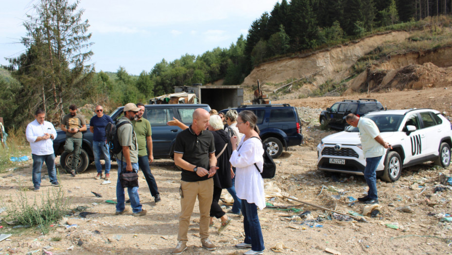 Pretraga terena kod Novog Pazara zbog sumnje da su tu posmrtni ostaci stradalih u sukobu na Kosovu i Metohiji