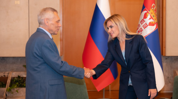 Stamenkovski sa Bocan Harčenkom: Rusija ostaje stabilan saveznik Srbije u odbrani nacionalnih interesa