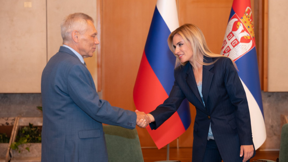 Stamenkovski sa Bocan Harčenkom: Rusija ostaje stabilan saveznik Srbije u odbrani nacionalnih interesa