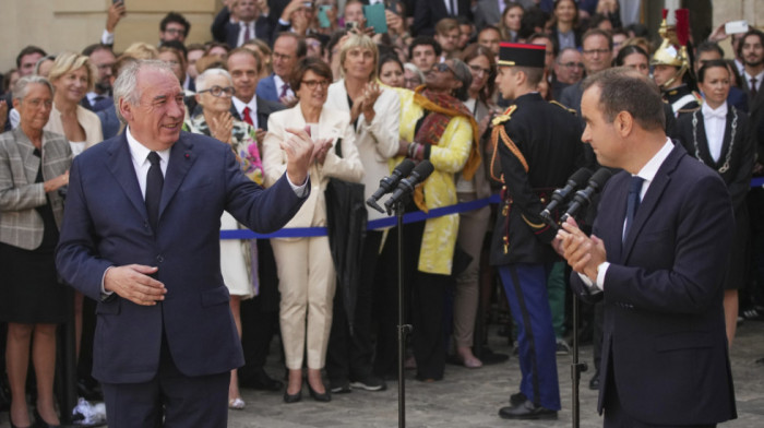 Novi francuski premijer škrt na rečima: Govor Lekornija tokom preuzimanja dužnosti trajao samo dva minuta i 48 sekundi
