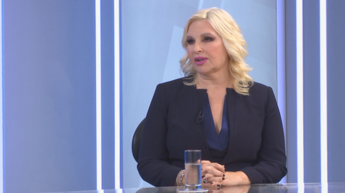 Mihajlović: Srbija ima naftnih derivata za nekoliko meseci ako stupe na snagu sankcije NIS-u