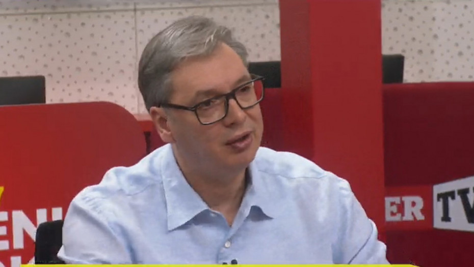 Vučić: Mladi koji rade na rušenju vlada širom sveta su izmanipulisani i zavedeni