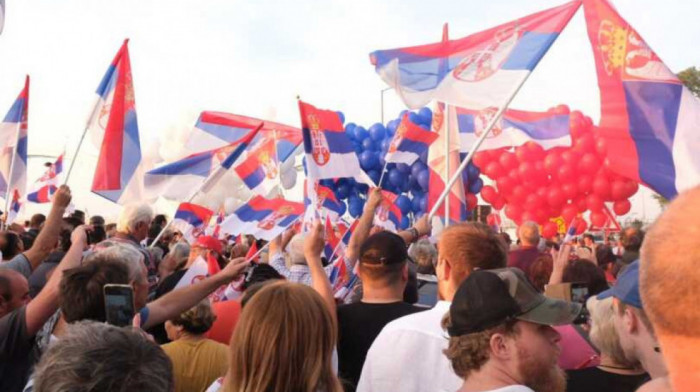 Skupovi ''Građana protiv blokada'' danas širom Srbije u znak podrške Srbima na KiM