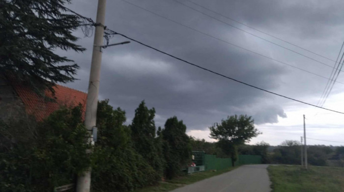 RHMZ izdao nekoliko hitnih upozorenja: Nevreme zahvata više regiona Srbije, na udaru i Beograd