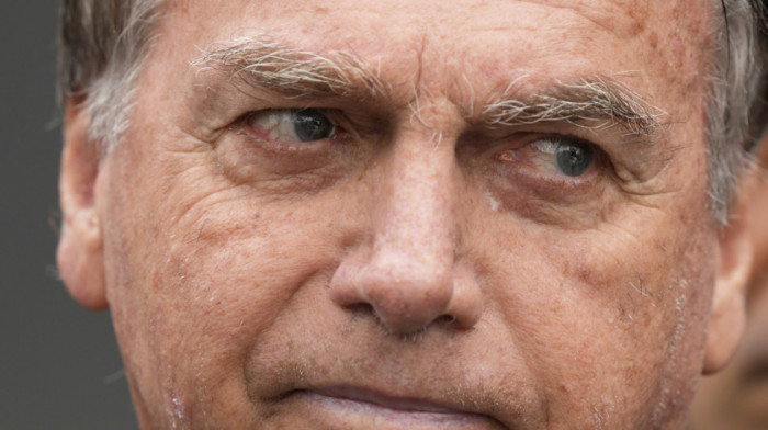 Poznat razlog Bolsonarovog hapšenja: Bivši predsednik Brazila lemilicom pokušao da skine elektronski nadzor