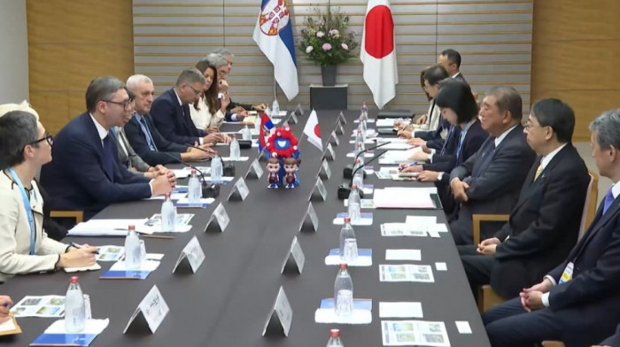 Vučić se u Tokiju sastao sa predsednikom vlade Japana Išibom