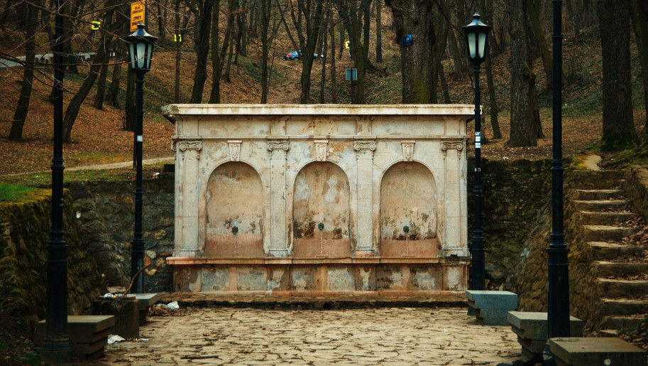 Beograd ima 34 javne česme sa izvorskom vodom, ali voda iz njih najčešće nije bezbedna za piće