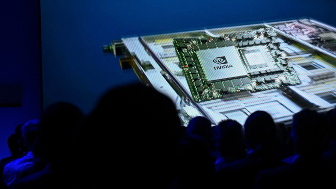 Fajnenšel Tajms : Kina zabranila kupovinu američkih Nvidia čipova za veštačku inteligenciju, imaju svoje