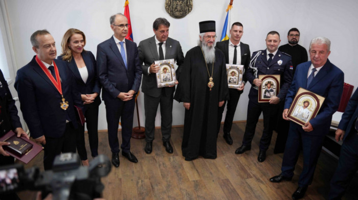 Dačić odlikovan Ordenom svetih novomučenika kragujevačkih prvog stepena