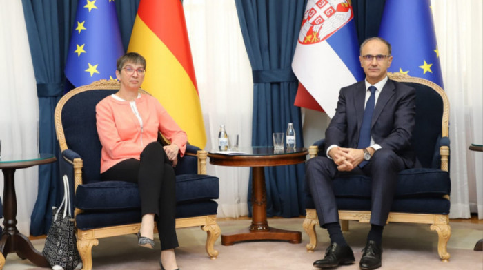 Macut sa ambasadorkom Nemačke: Saradnja ključna, Kosovo i dalje pitanje od nacionalnog značaja