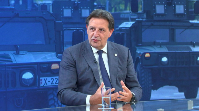 Gašić: Pozivam sutra sve građane na paradu, da zajedno sa Vojskom Srbije pokažemo snagu jedinstva