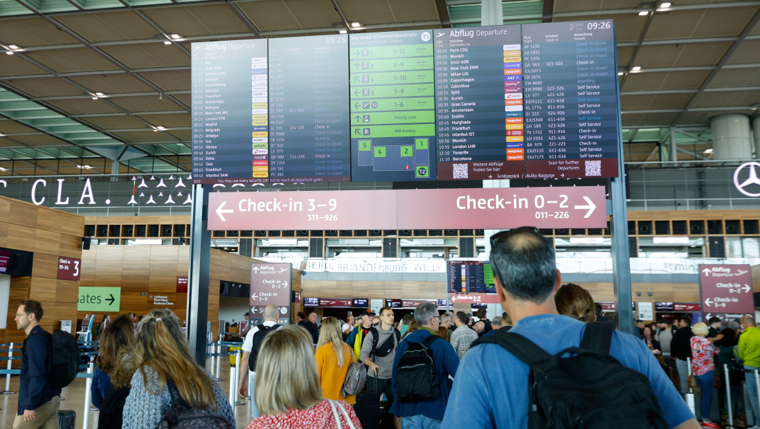 Kašnjenje i otkazivanje letova u Berlinu i Briselu zbog sajber napada