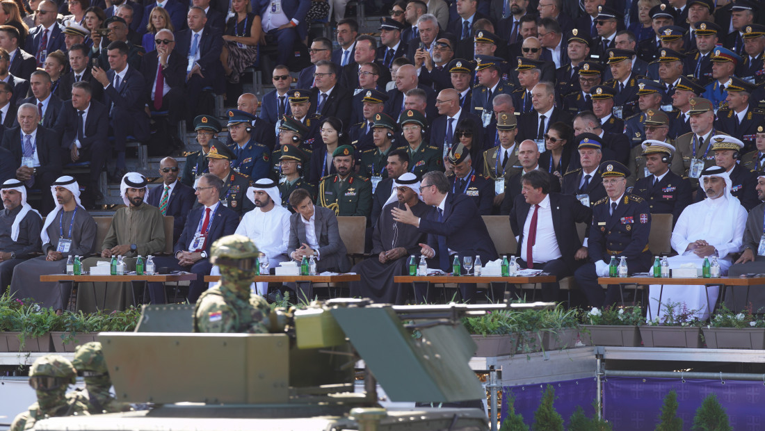 Gašić priredio svečanu večeru povodom uspešno realizovane vojne parade