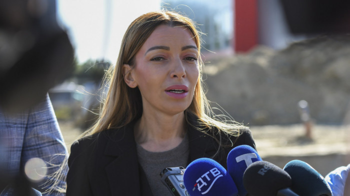 Mesarović obišla radove na kanalu u Novom Sadu: Nadam se da će privredni ambijent postajati sve bolji