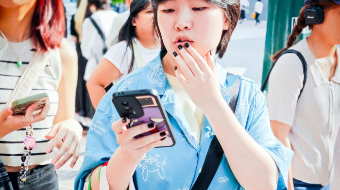 Grad Tojoake u Japanu podstiče građane da upotrebu telefona ograniče na dva sata dnevno