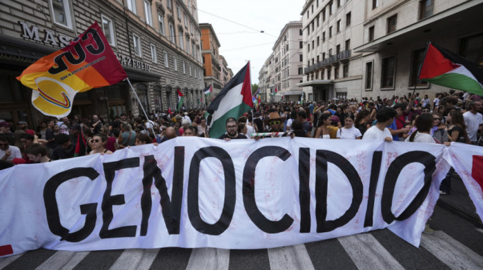 Blokade širom zemlje: Generalni štrajk u Italiji u znak podrške Gazi