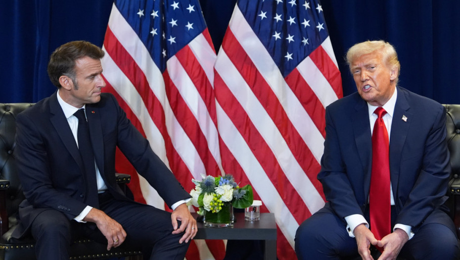 Prva reakcija na Trampovu najavu carina zbog pitanja Grenlanda, Makron: Neprihvatljivo