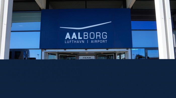 Ambasada Rusije u Danskoj: Nemamo veze sa dronovima iznad aerodroma u Kopenhagenu