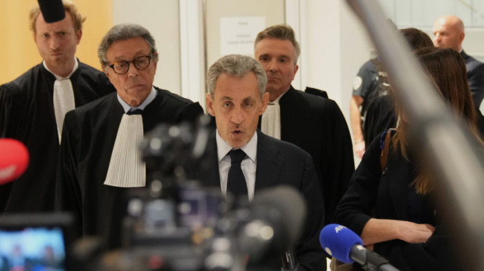 Sarkozi: Nevin sam, žaliću se na skandaloznu presudu na pet godina zatvora