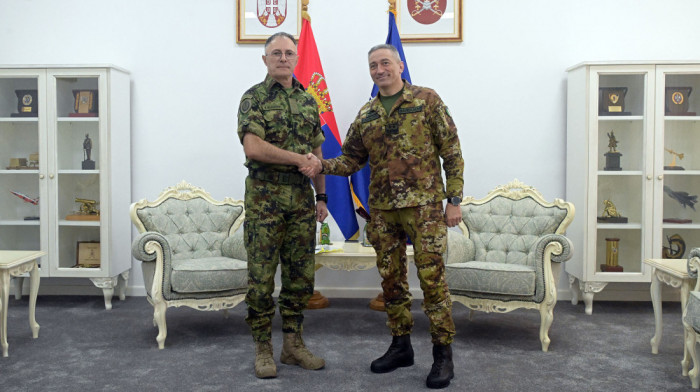 Načelnik Generalštaba sa komandantom Kfora o situaciji na Kosovu i Metohiji