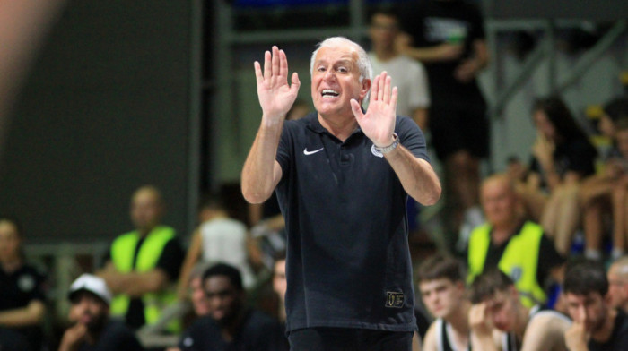 Obradović: Nije laka situacija sa pojačanjima, kompletni idemo u Dubai
