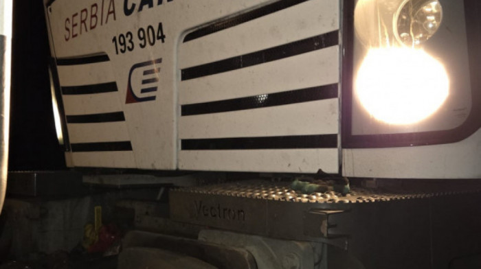 Prevrnula se cisterna na auto-putu Subotica - Novi sad, povređen muškarac