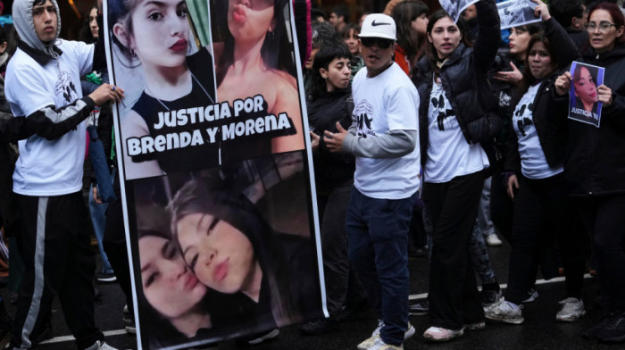Brutalan zločin u Argentini: Na protestu protiv femicida u Buenos Ajresu učestvovalo hiljade ljudi
