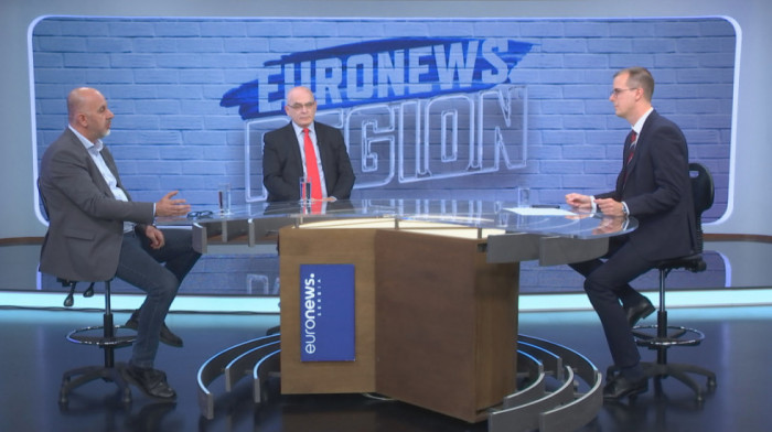 Emisija Region: Da li je Srbija žrtva agresivnog hibridnog rata iz Rusije