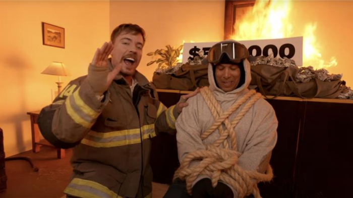 "Da li biste rizikovali život za pola miliona dolara": Najpoznatiji jutjuber MrBeast na udaru osuda zbog novog izazova