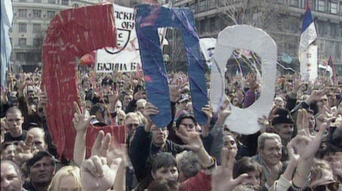 Od komunista do "pokreta": Kako su se izbori i partije promenili od 1990. do danas?
