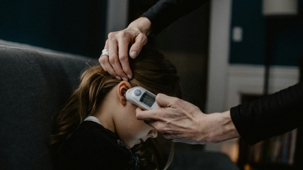 Drastičan porast obolelih od gripa u Srbiji, posebno ugrožena deca