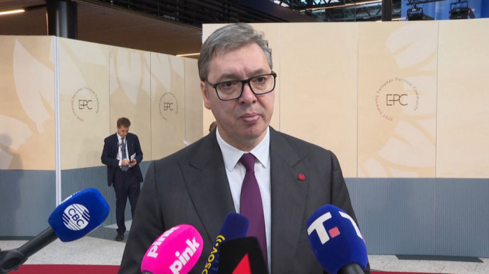 Vučić: Razgovarao sam sa Plenkovićem o NIS-u, pre svega nadležni Rusi i Amerikanci