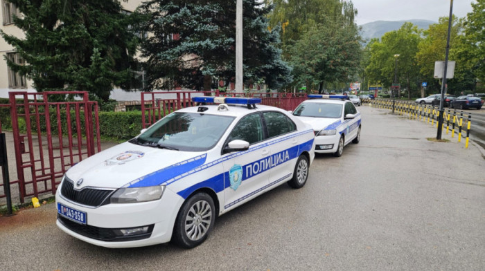 Oglasilo se Ministarstvo prosvete nakon novih dojava bombi u školama širom Srbije