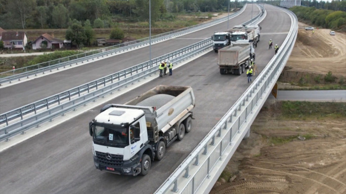 Izvršeno testiranje probnim opterećenjem mosta na Savi na deonici Kuzmin-Sremska Rača