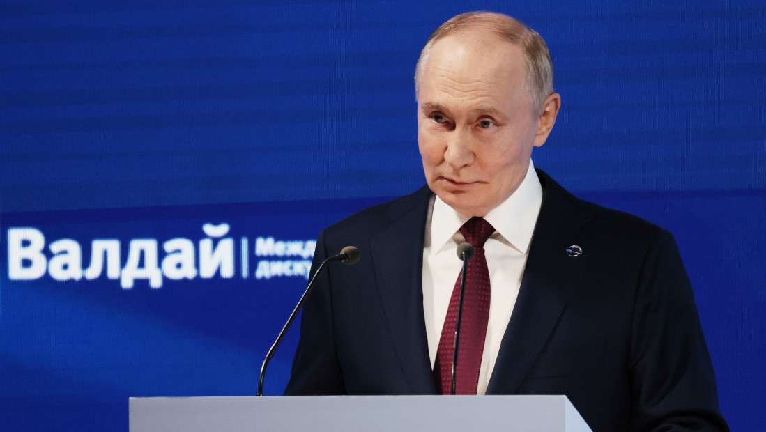 "Slažem se sa predsednikom Vučićem": Putin tvrdi da Zapadne zemlje pokušavaju da izvedu obojenu revoluciju u Srbiji