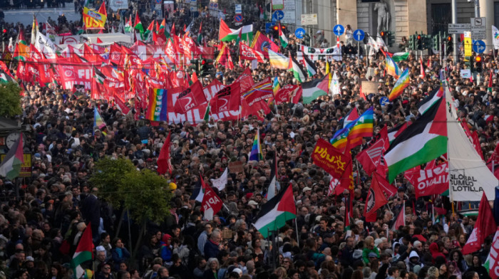 Generalni štrajk i masovni protesti podrške Gazi paralisali gradove i prevoz u Italiji
