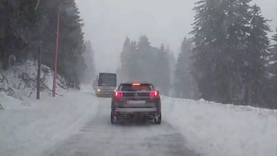 Zimska oprema obavezna od 1. novembra: AMSS podseća vozače na lance i gume